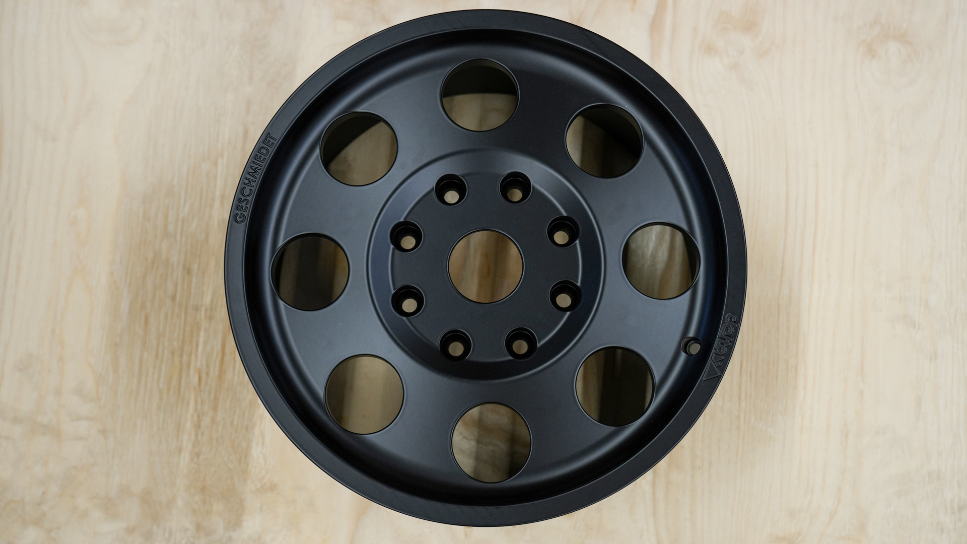 Alloy Wheel „Delta 4x4 Legacy Forged“ black